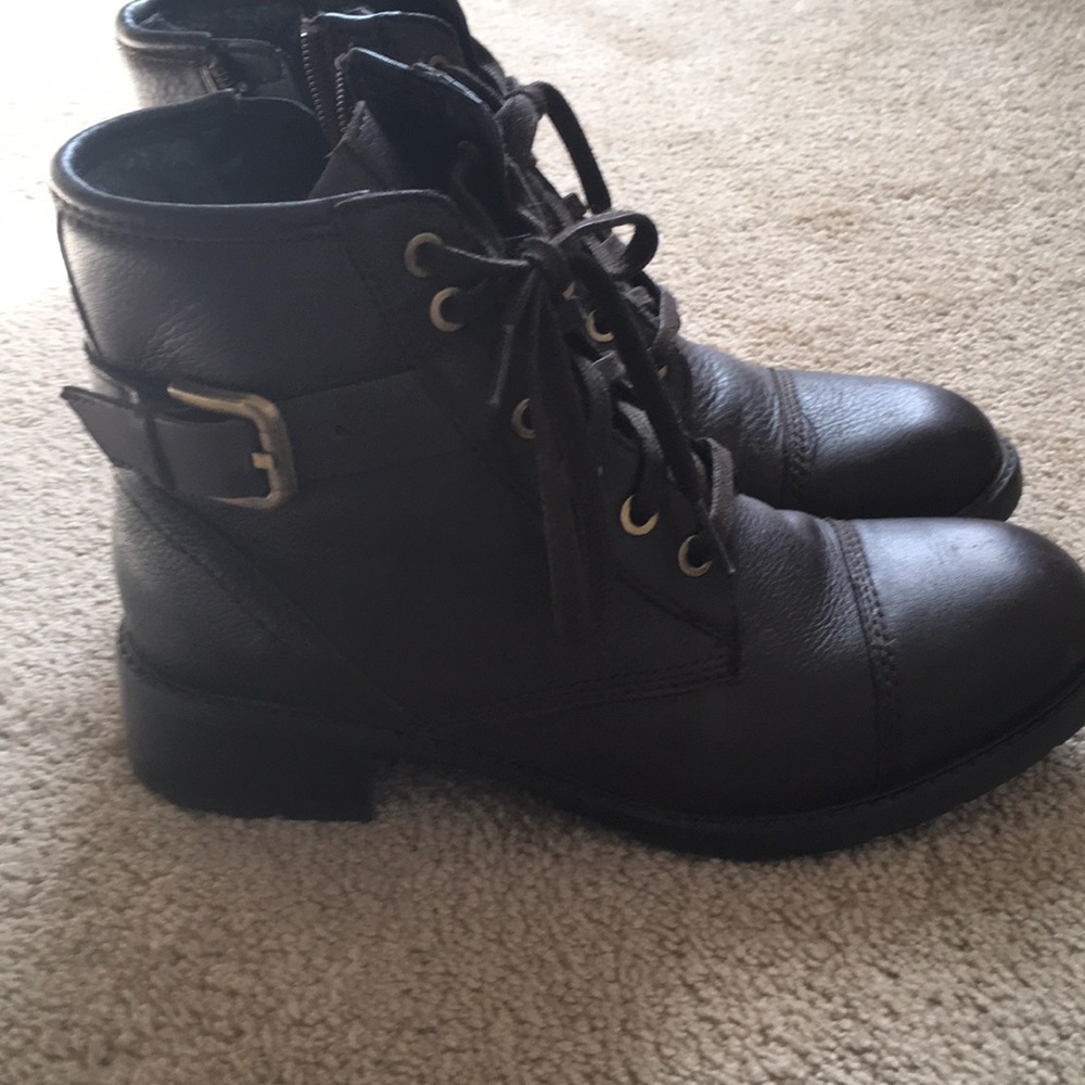 Leather Clark boots-lined with fur.